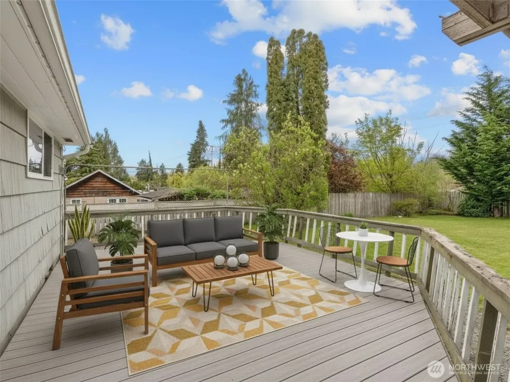 331 81st Avenue NE Lake Stevens WA 98258