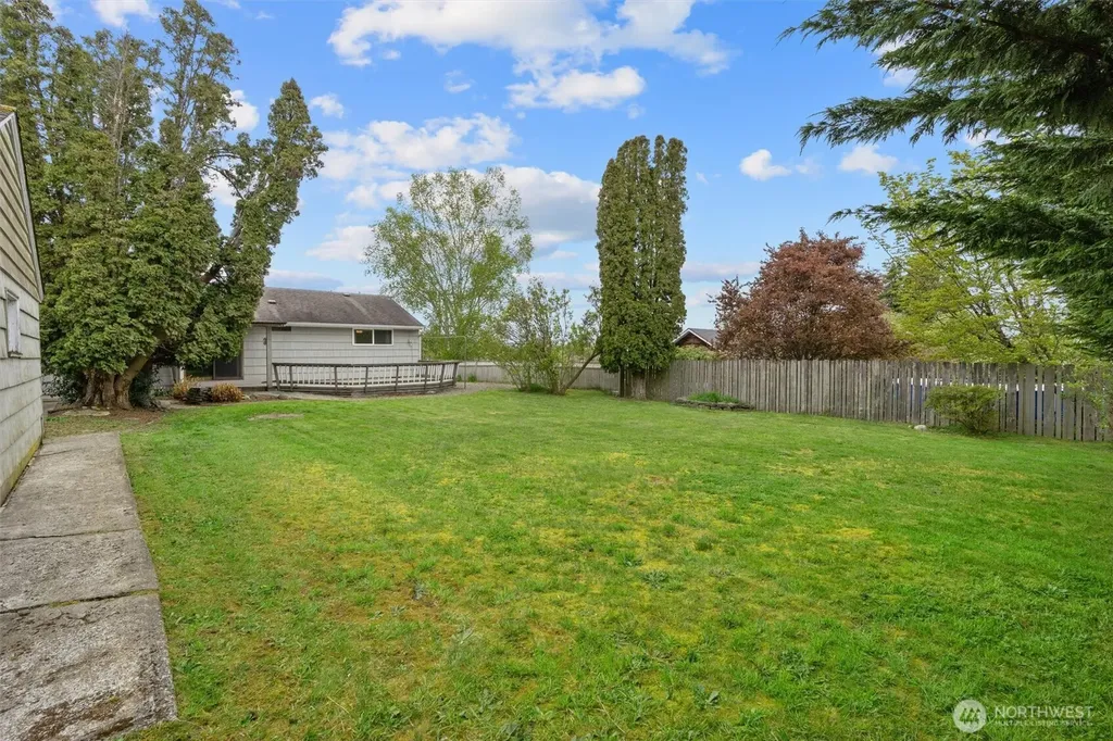 331 81st Avenue NE Lake Stevens WA 98258