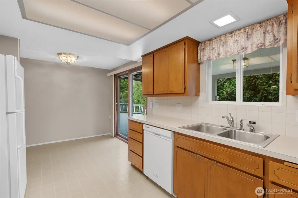 331 81st Avenue NE Lake Stevens WA 98258