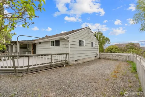 331 81st Avenue NE Lake Stevens WA 98258