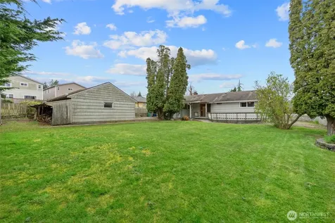 331 81st Avenue NE Lake Stevens WA 98258