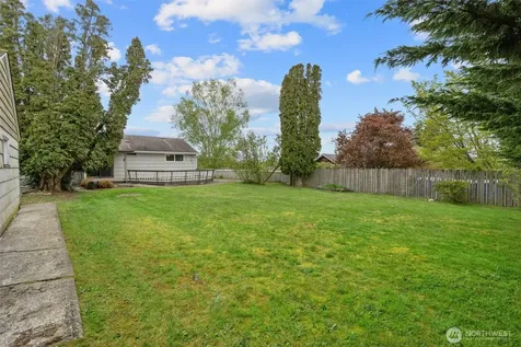 331 81st Avenue NE Lake Stevens WA 98258
