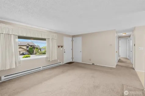 331 81st Avenue NE Lake Stevens WA 98258