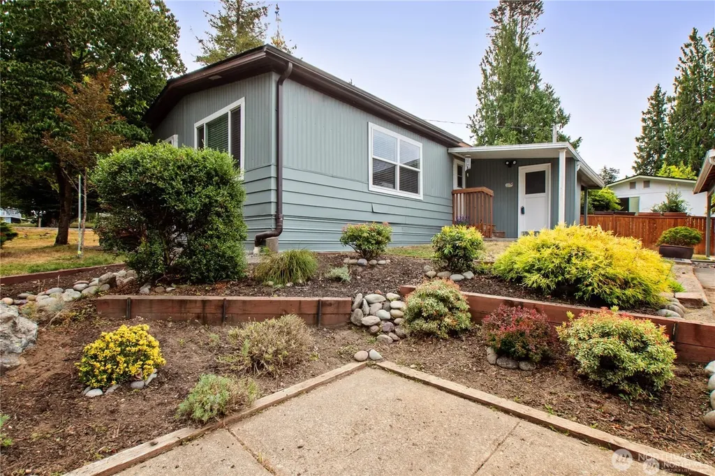 10029 Whitecap Drive NW Olympia WA 98502