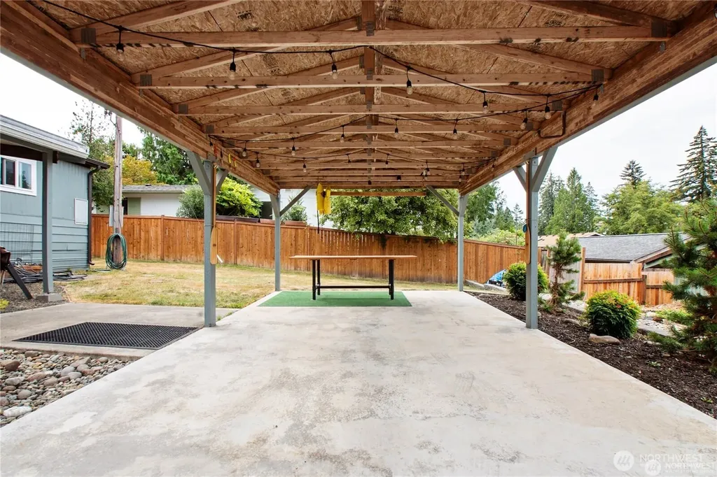 10029 Whitecap Drive NW Olympia WA 98502