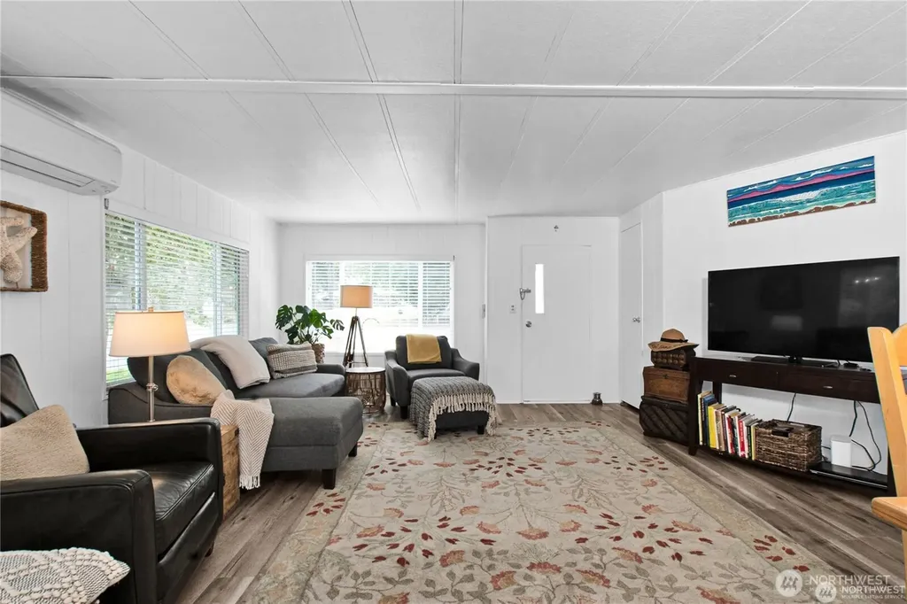 10029 Whitecap Drive NW Olympia WA 98502