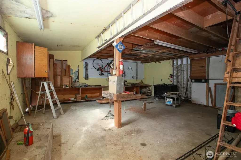 2416 Madrona Street Bellingham WA 98225
