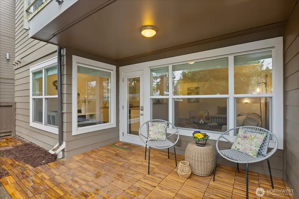 22910 90th Avenue W Edmonds WA 98026