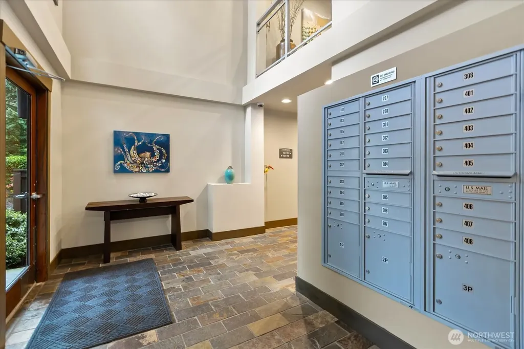 22910 90th Avenue W Edmonds WA 98026