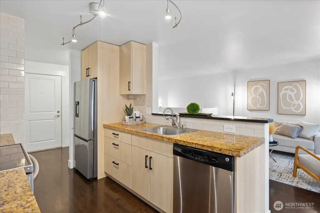 22910 90th Avenue W Edmonds WA 98026