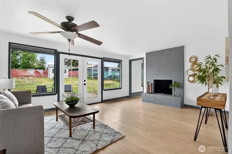 24911 38th Avenue S Kent WA 98032