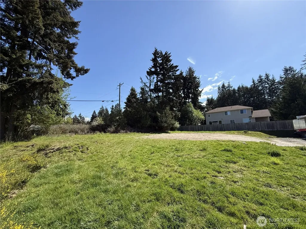 9999 Aurora Court Port Angeles WA 98363