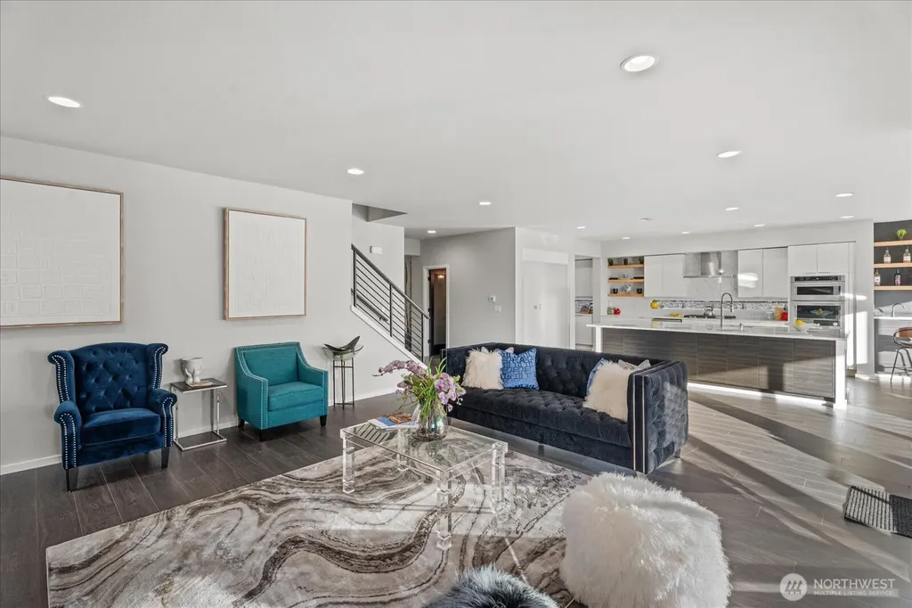 21713 SE 256th Place Maple Valley WA 98038