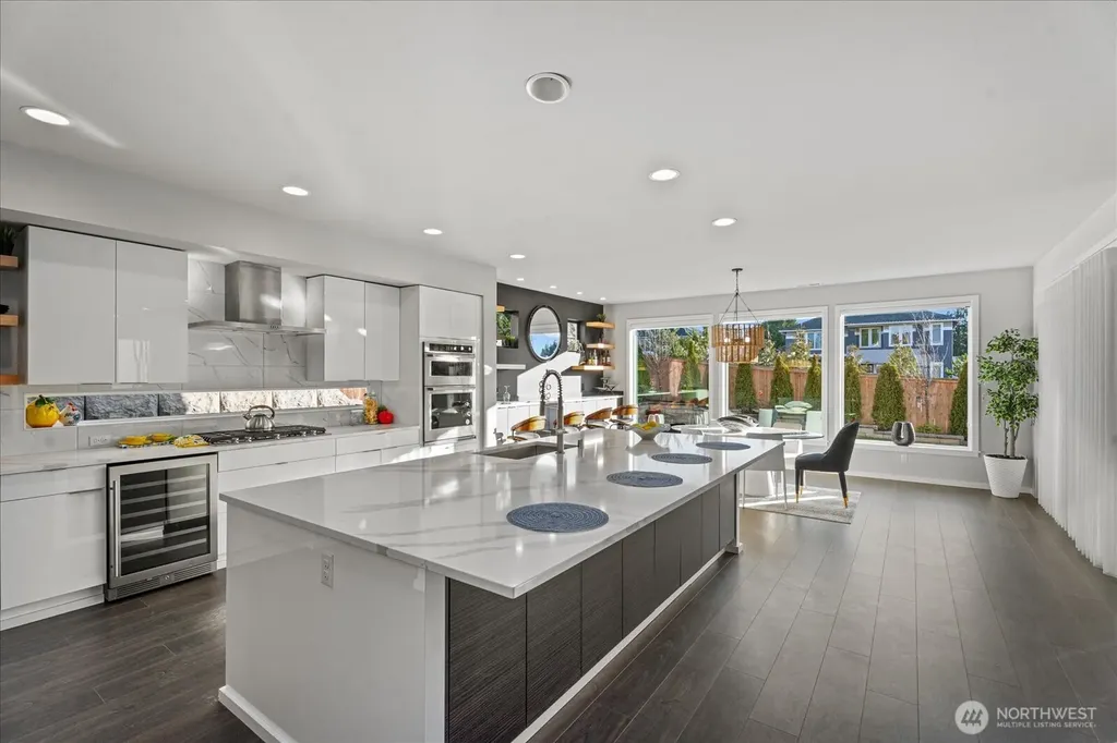 21713 SE 256th Place Maple Valley WA 98038