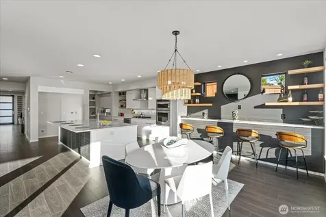 21713 SE 256th Place Maple Valley WA 98038