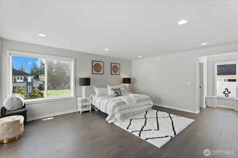 21713 SE 256th Place Maple Valley WA 98038