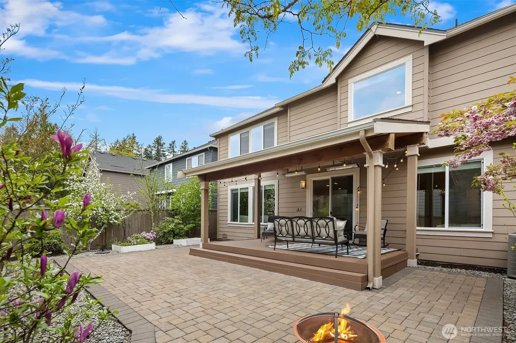 21417 SE 2nd Street Sammamish WA 98074