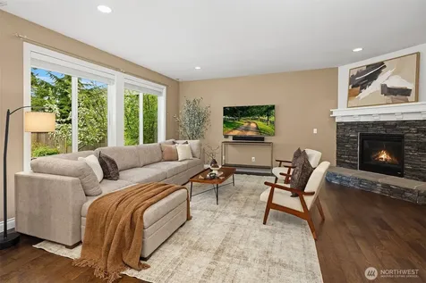 21417 SE 2nd Street Sammamish WA 98074