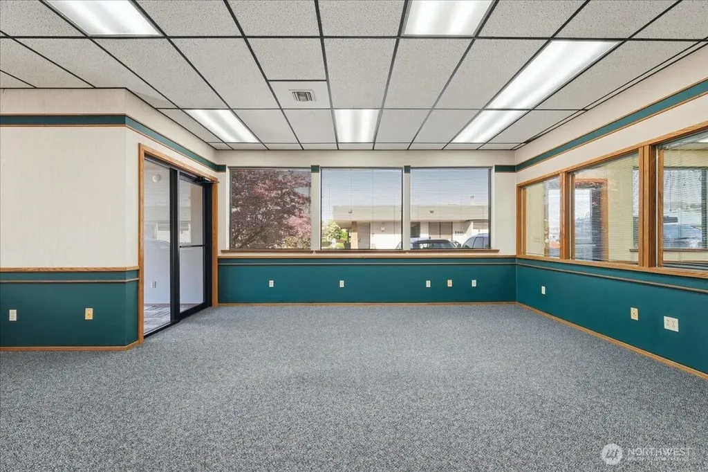 123 E Johnson Street Chelan WA 98816