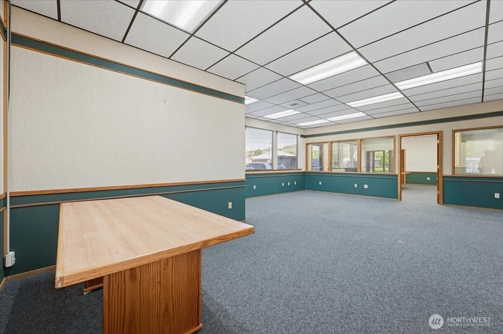123 E Johnson Street Chelan WA 98816