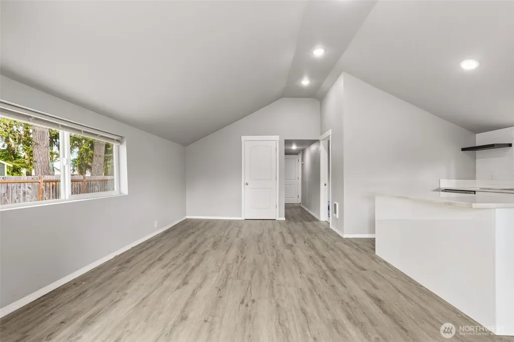 135 171st Street E Spanaway WA 98387