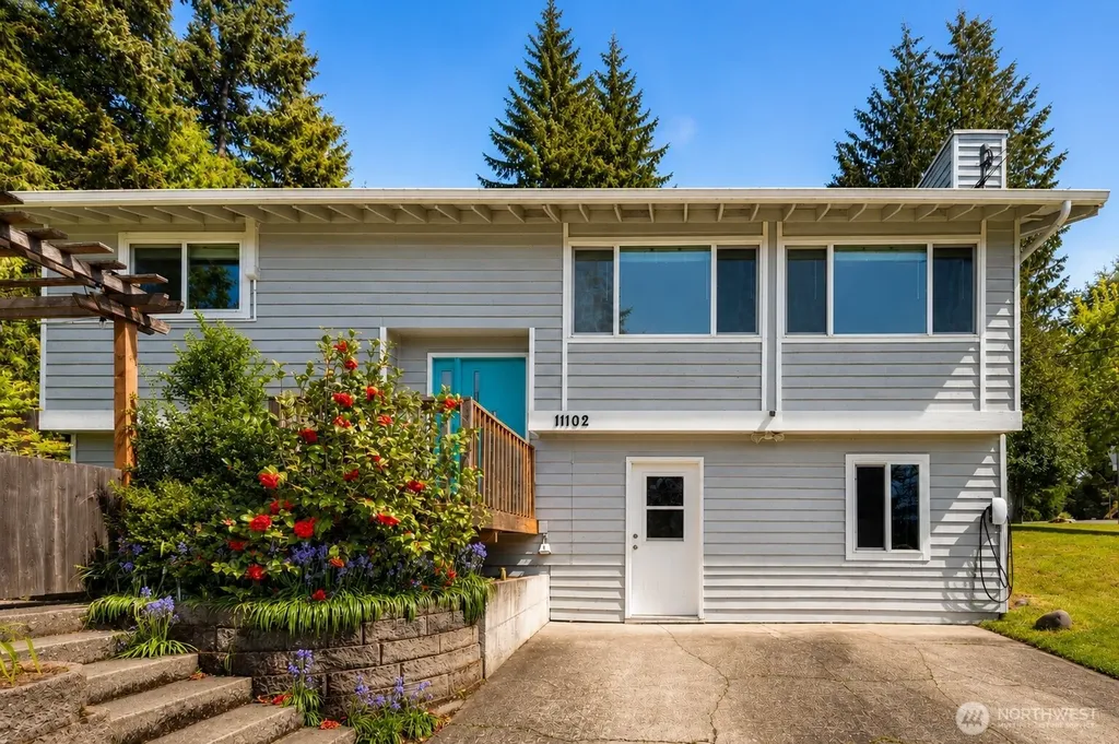 11102 126th Avenue NE Kirkland WA 98033