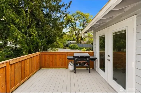 11102 126th Avenue NE Kirkland WA 98033