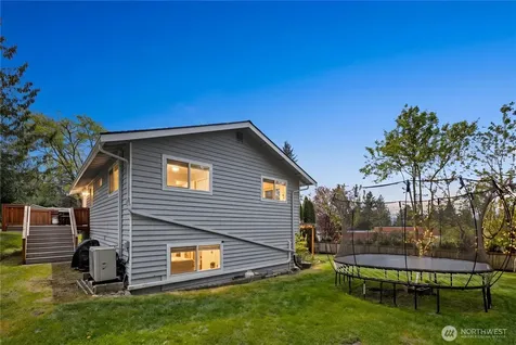 11102 126th Avenue NE Kirkland WA 98033