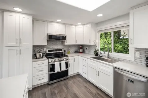 11102 126th Avenue NE Kirkland WA 98033
