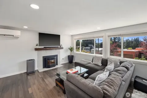 11102 126th Avenue NE Kirkland WA 98033