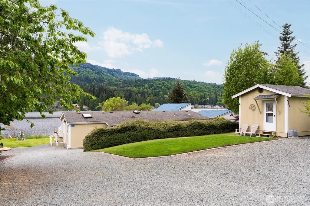 24160 N West View Road Mount Vernon WA 98274