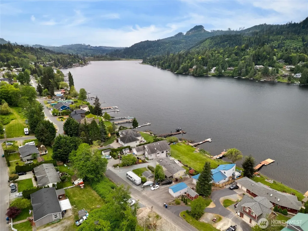 24160 N West View Road Mount Vernon WA 98274