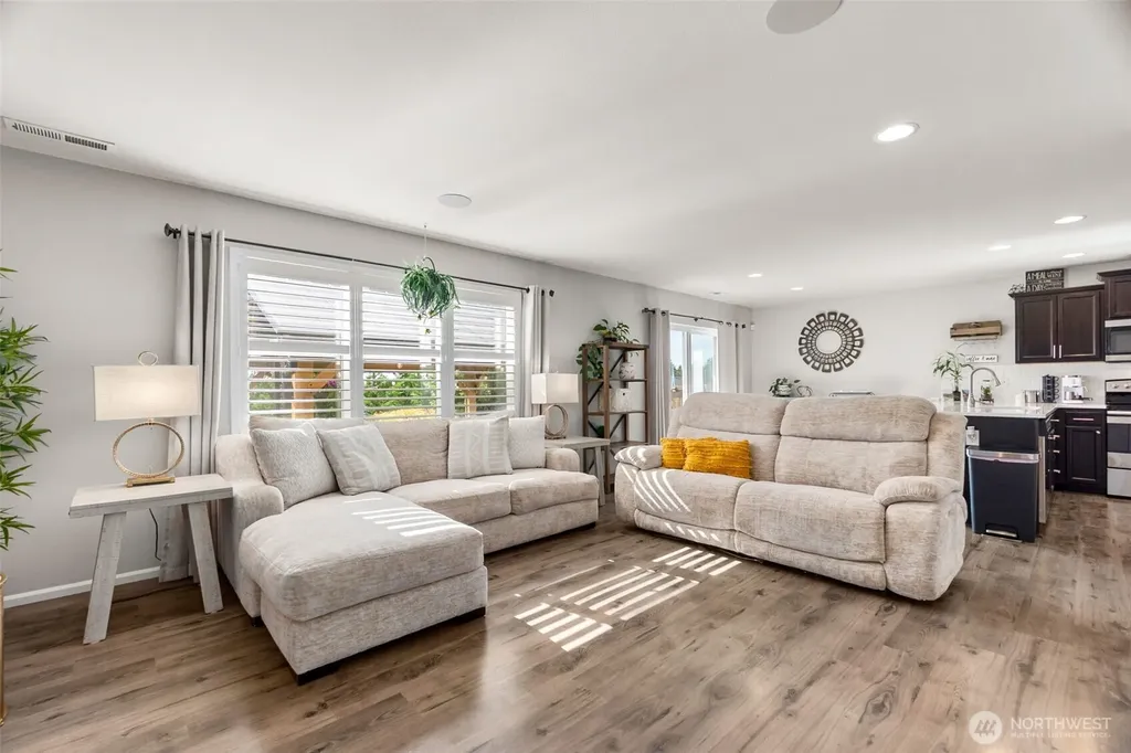 2727 Cassius Street NE Lacey WA 98516