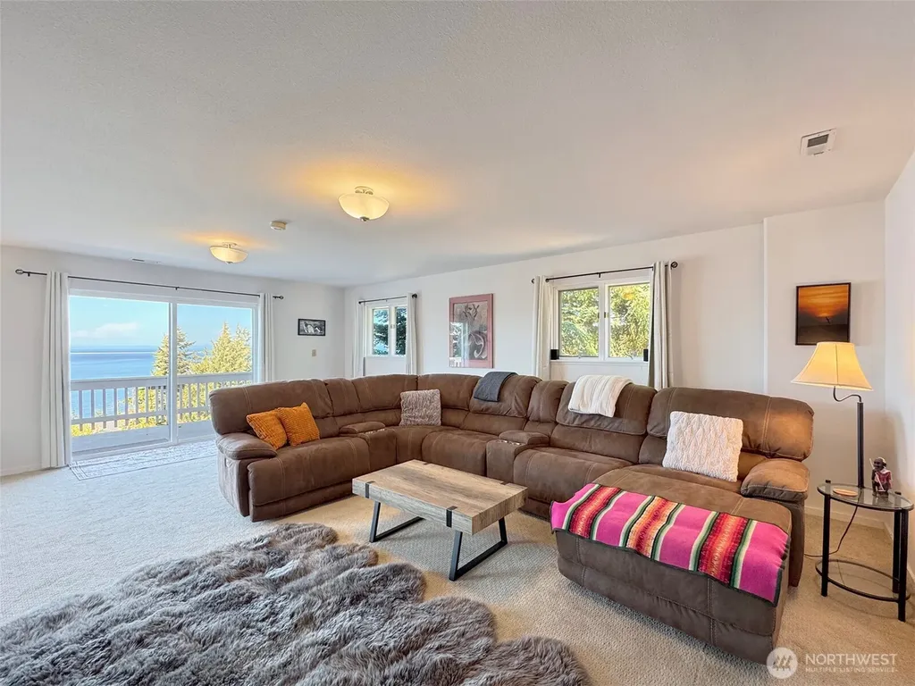 250 North Street Sequim WA 98382