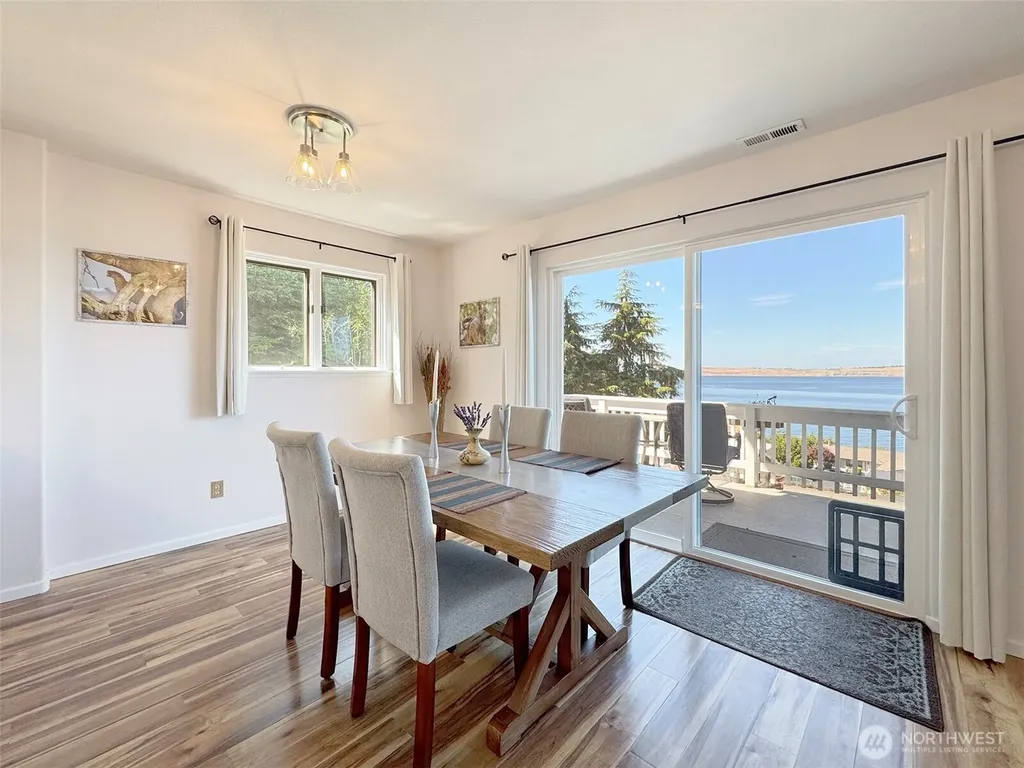 250 North Street Sequim WA 98382