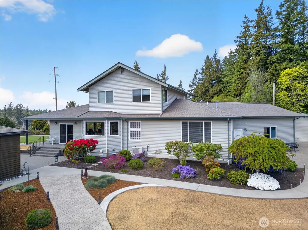 1019 Haddon Road Anacortes WA 98221