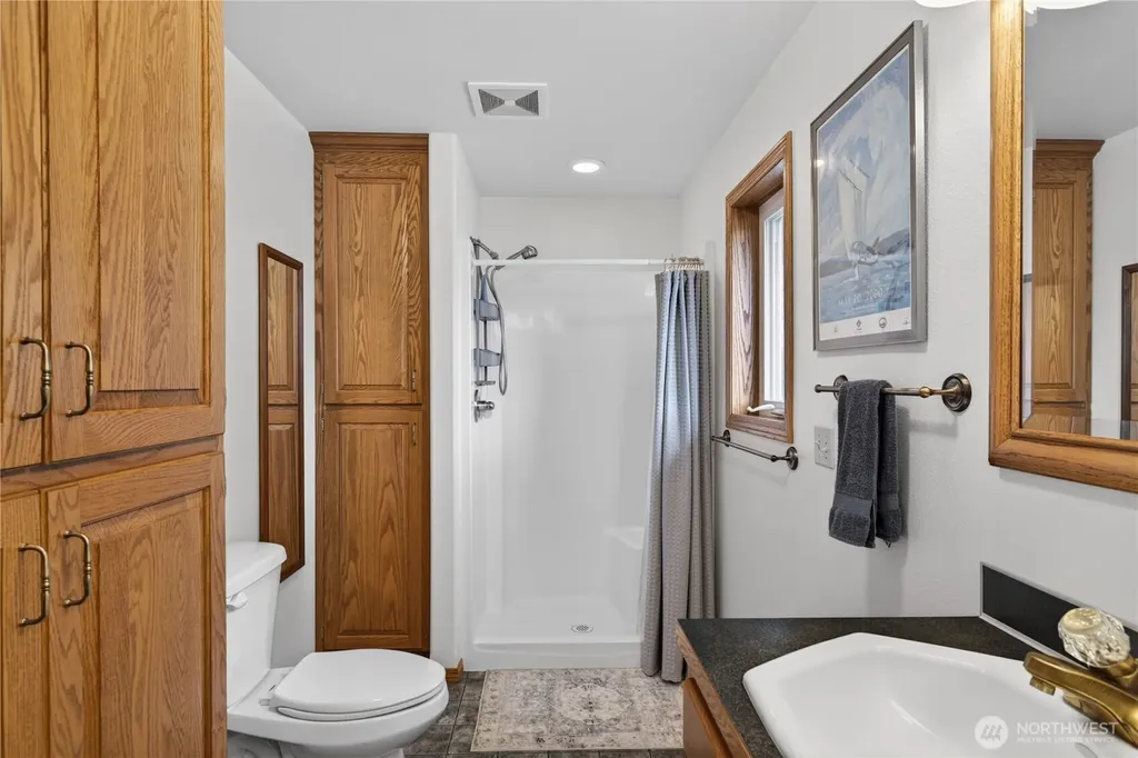 1019 Haddon Road Anacortes WA 98221