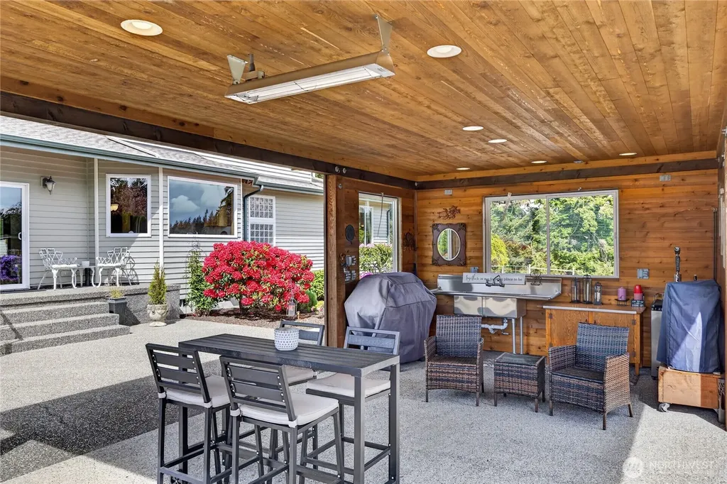1019 Haddon Road Anacortes WA 98221