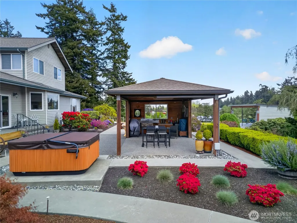 1019 Haddon Road Anacortes WA 98221