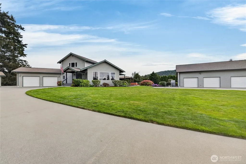 1019 Haddon Road Anacortes WA 98221