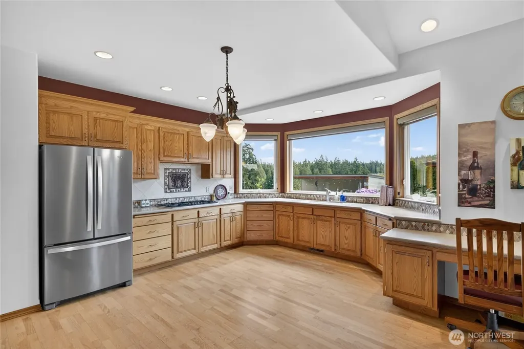 1019 Haddon Road Anacortes WA 98221