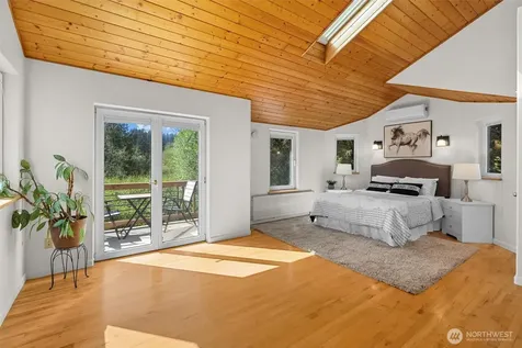 20638 Little Bear Creek Road Woodinville WA 98072
