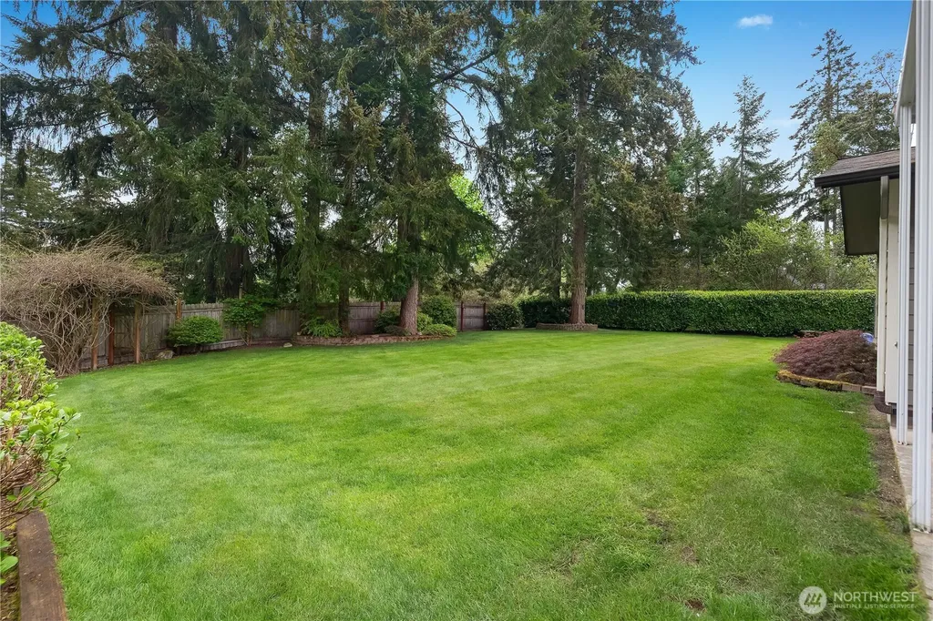 5732 Hill Street NE Olympia WA 98516