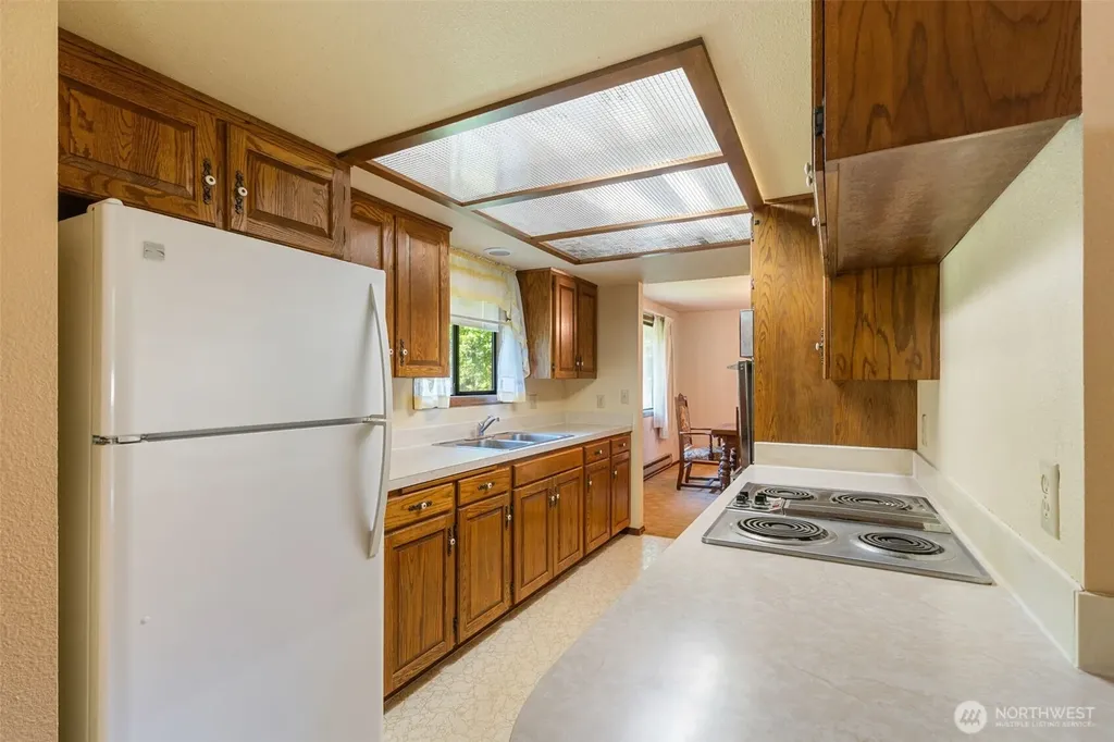 334 Burchett Road Onalaska WA 98570