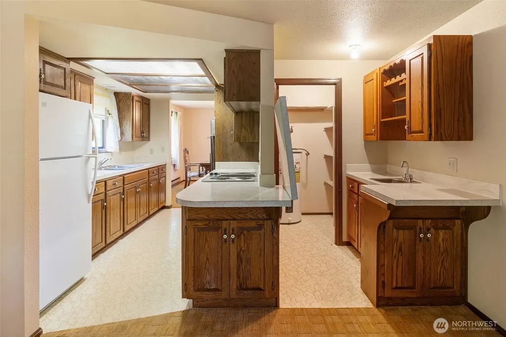 334 Burchett Road Onalaska WA 98570