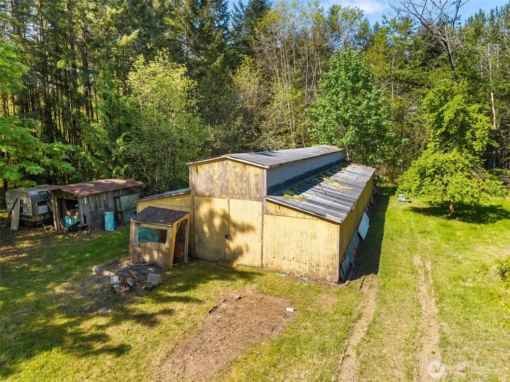 334 Burchett Road Onalaska WA 98570