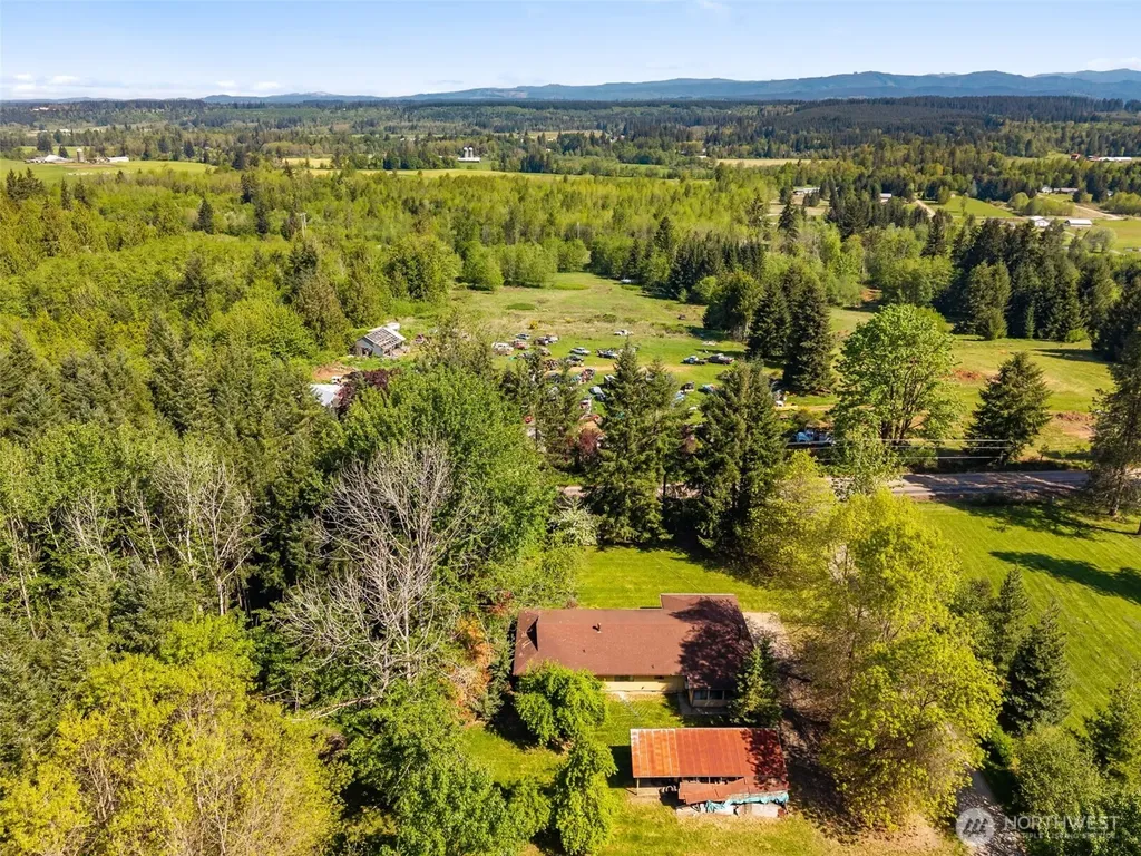 334 Burchett Road Onalaska WA 98570