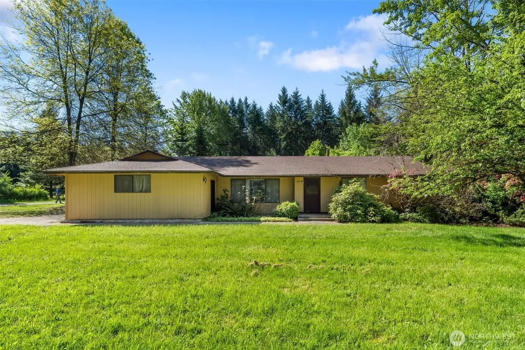 334 Burchett Road Onalaska WA 98570