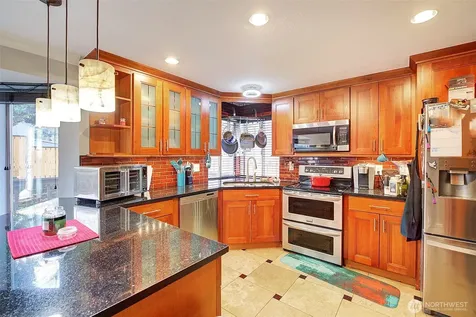 8410 162nd Street Ct E Puyallup WA 98375