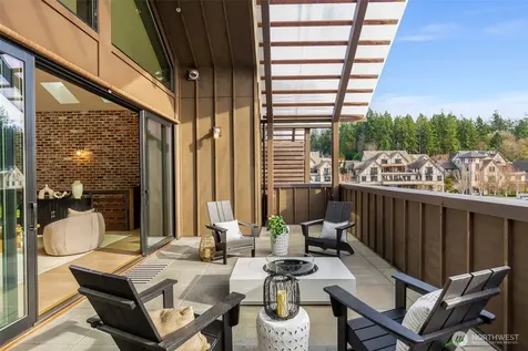 4566 Flying Goat Avenue NE Bainbridge Island WA 98110